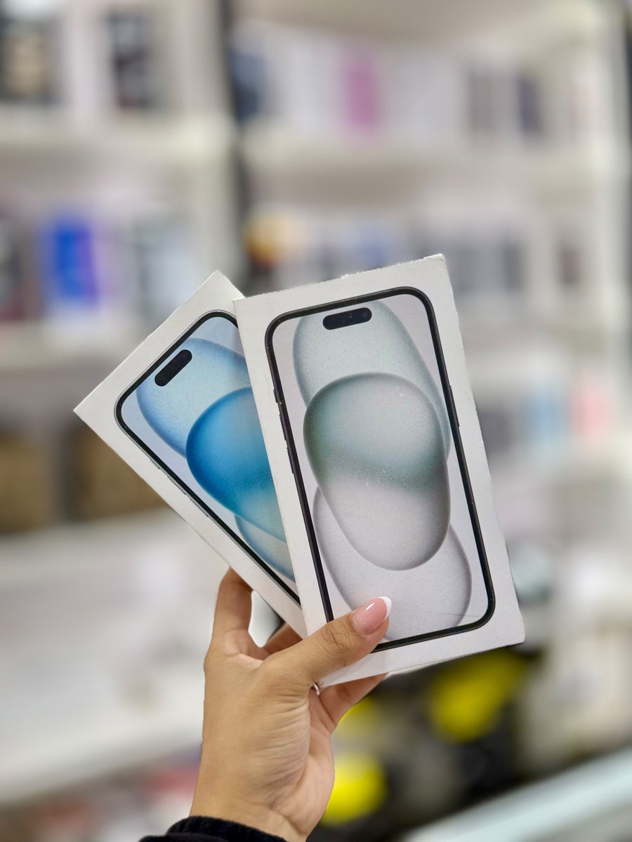 iPhone 15 128GB